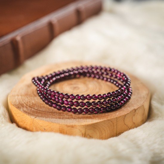紫牙乌石榴石三圈 Purple Garnet 紫牙乌石榴石三圈 Purple Garnet