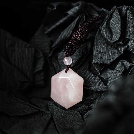 粉水晶大卫星吊坠 Rose Quartz Star of David Pendant 粉水晶大卫星吊坠 Rose Quartz Star of David Pendant