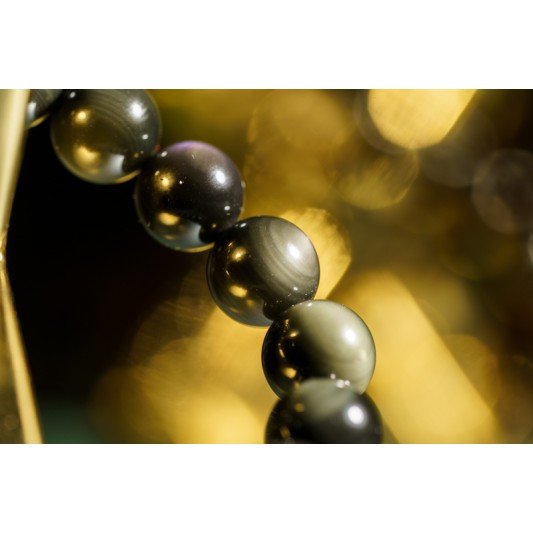 彩曜石手链 Rainbow Obsidian Bracelet 彩曜石手链 Rainbow Obsidian Bracelet