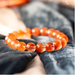 高等红兔毛手链 Red Rabbit Hair Quartz Bracelet 高等红兔毛手链 Red Rabbit Hair Quartz Bracelet