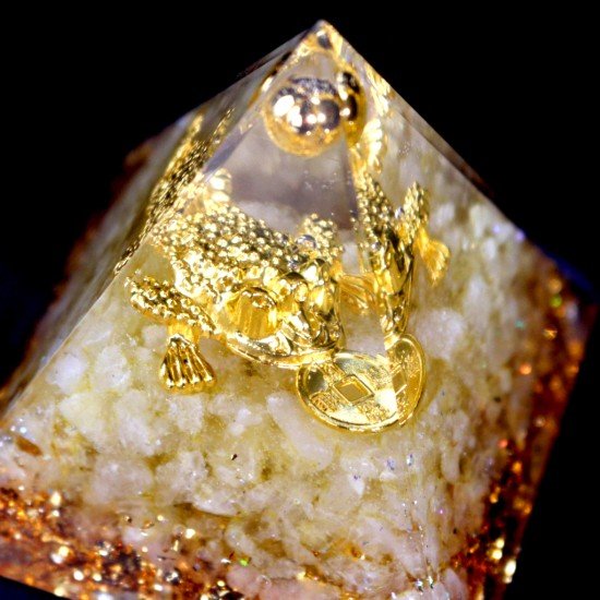 咬钱金蟾蜍奥根 Golden Money Toad Orgonite
